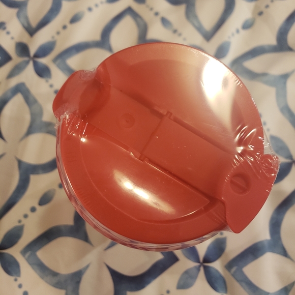 Limited Edition 2020 Selena Cups - Picture 7 of 7